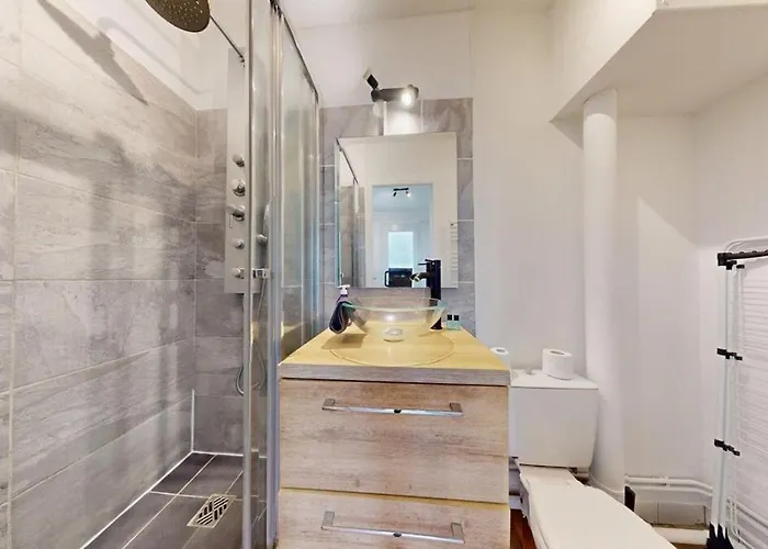 Appartamento Chaleureux Avec Terrasse Lesueur